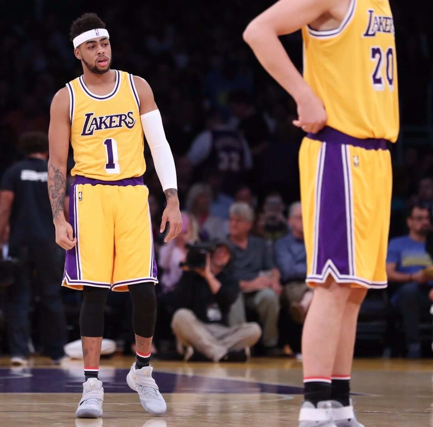 The Lakers Will Wear These Throwbacks This Season