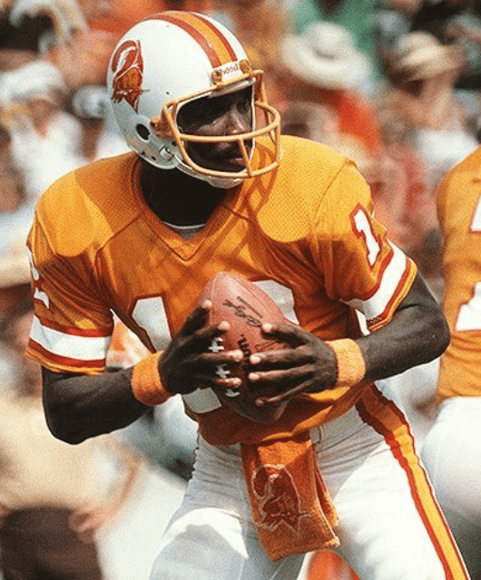 Bucs Coach: “Might” Bring Back Creamsicles, Helmet Rule Changing in 2021 –  SportsLogos.Net News