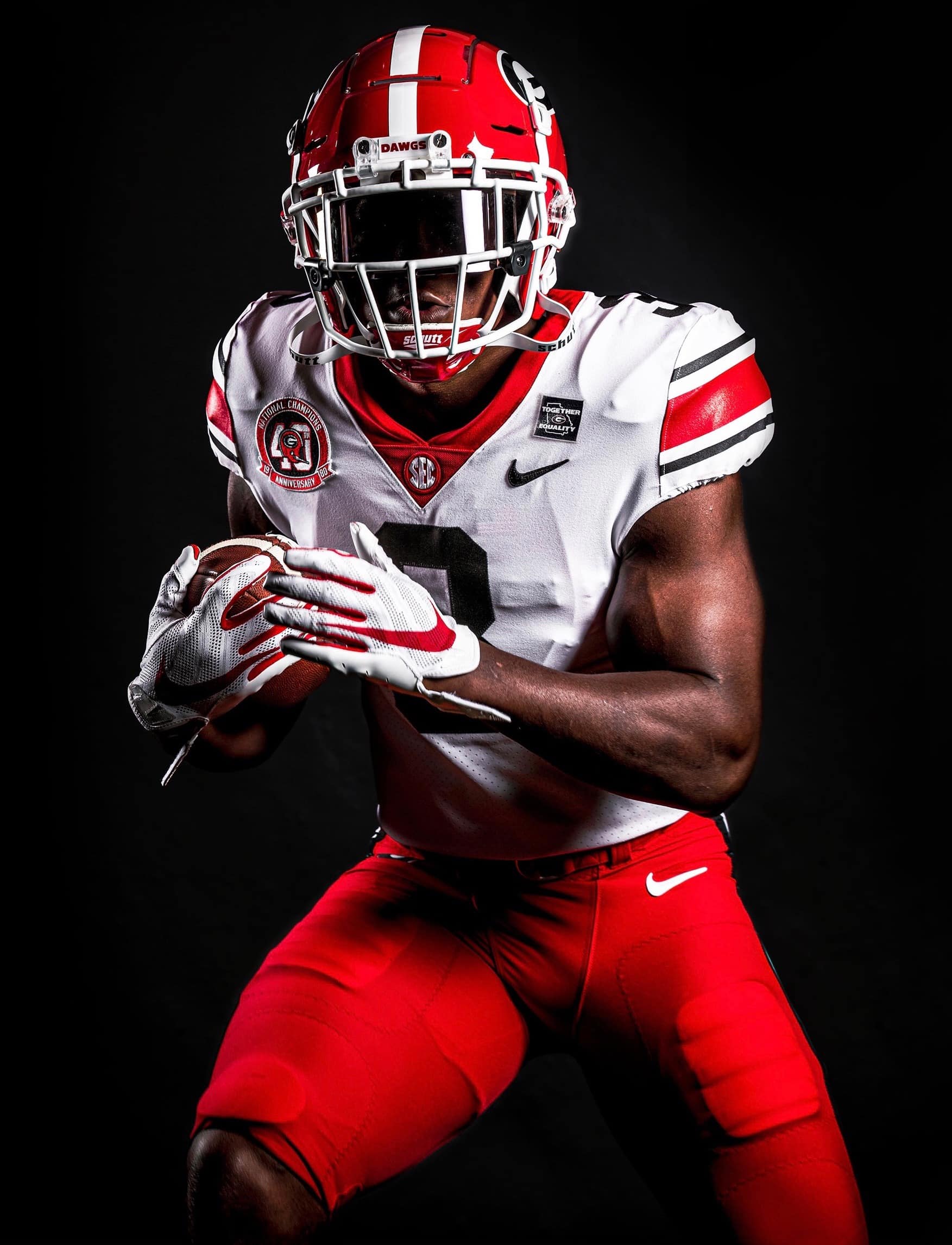 Uniform update Georgia: Bring back the silver britches, not grey