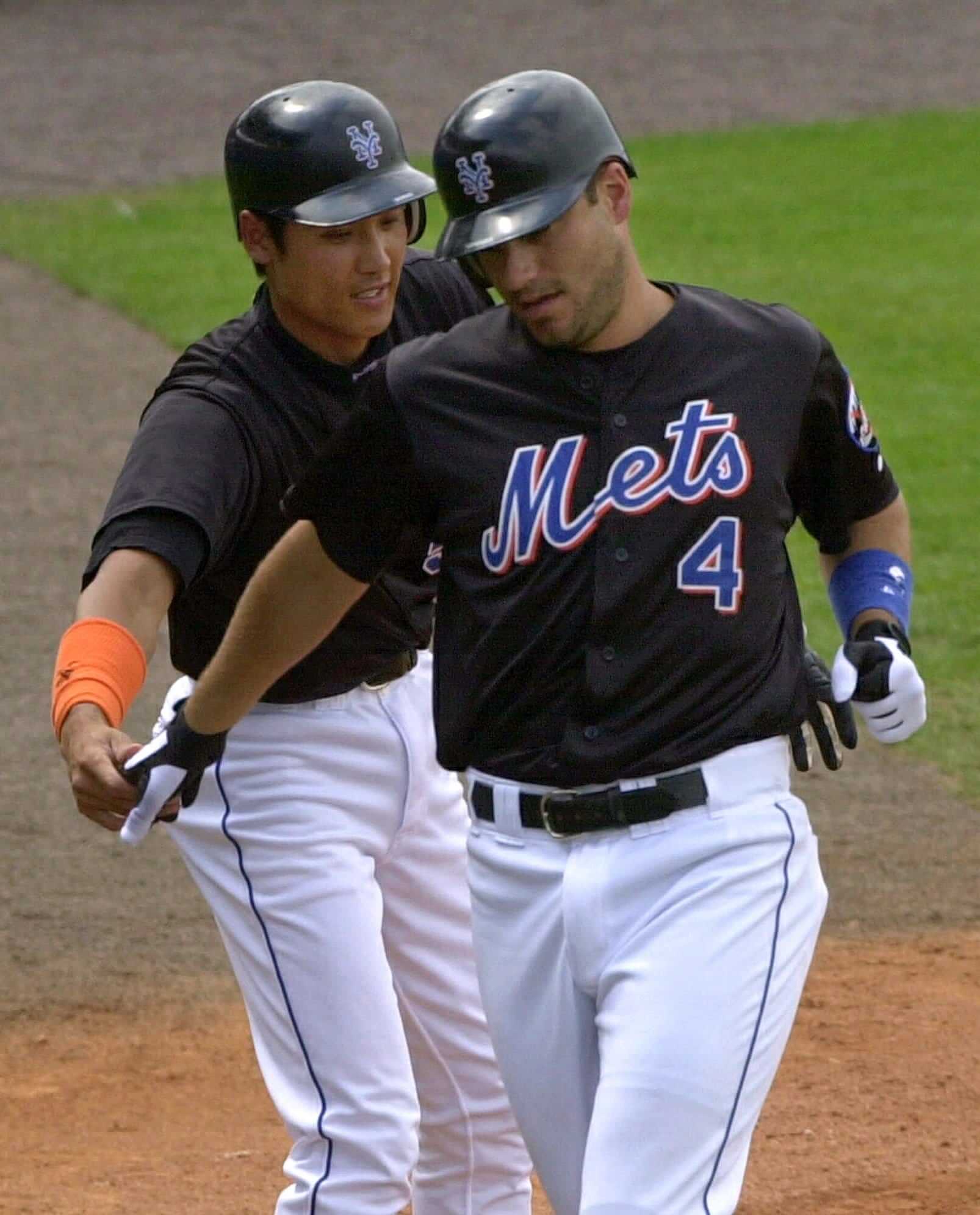 NY Mets are back in black: A brief history of the club's uniforms