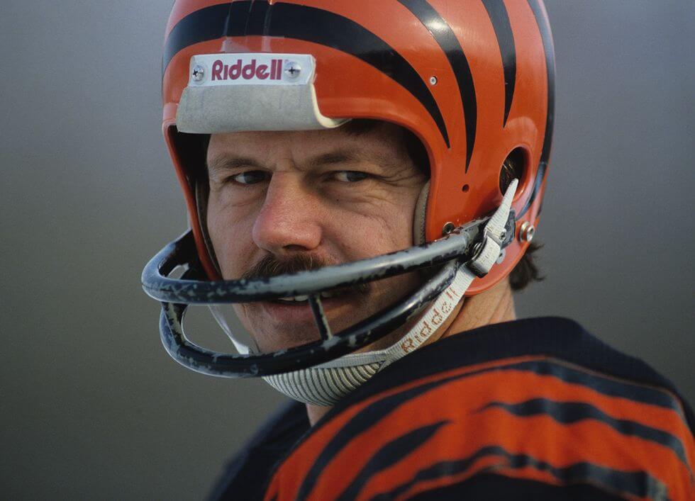 Cincinnati Bengals All-White Jerseys and Helmets Mean Joe Burrow Is Going  to be Covered in Grass Stains