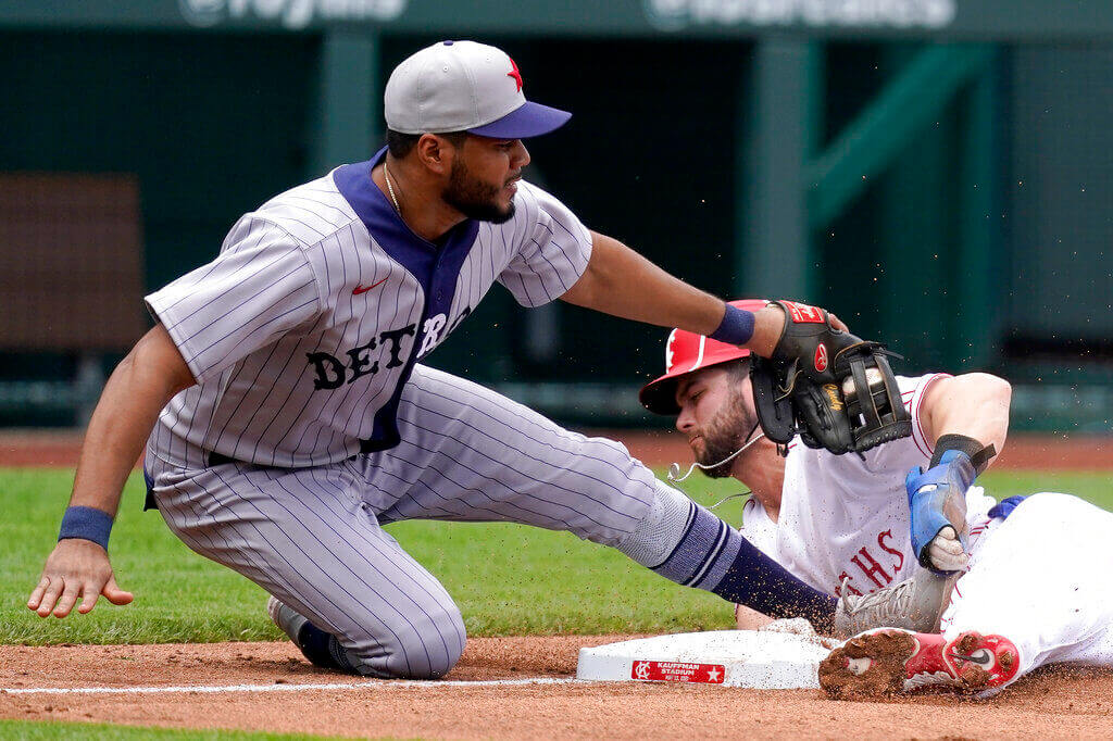 Kansas City Royals Negro League Uniform — UNISWAG