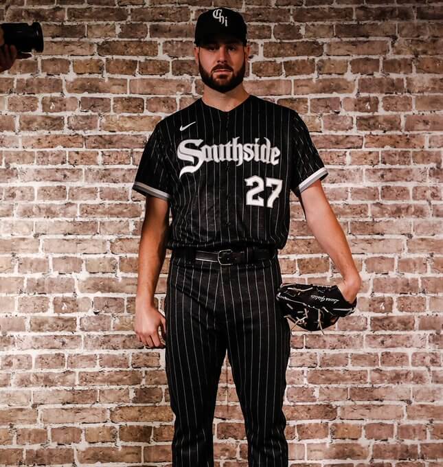 White sox all store black uniforms