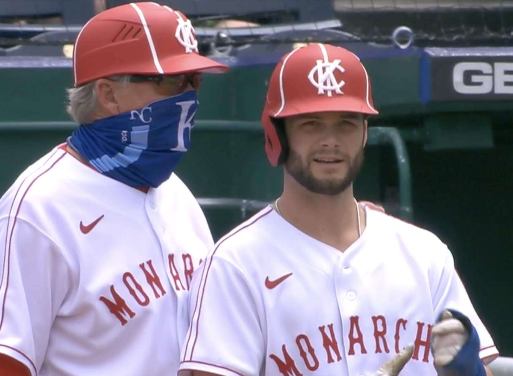 Royals and Tigers Wear Negro Leagues Throwbacks