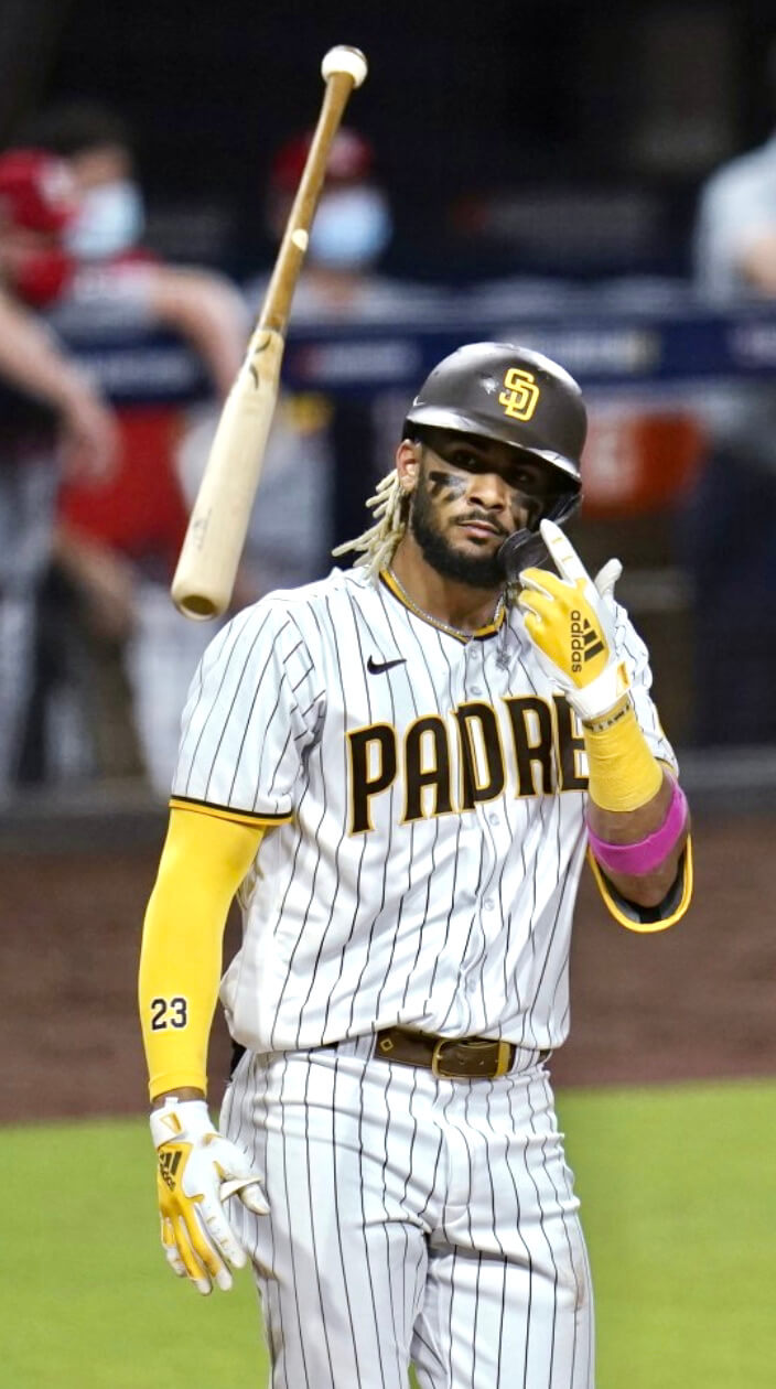 Fernando Tatis Jr. homers twice, adds epic bat flip