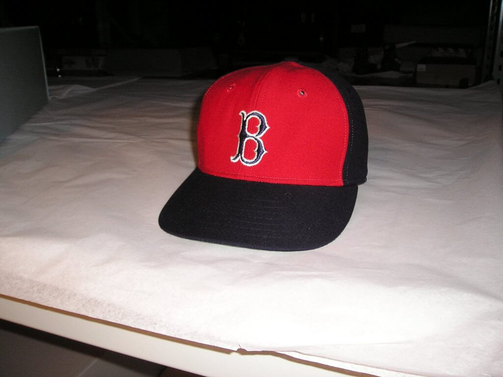 HTTC on X: @UniWatch Dbacks City Connect cap:  / X