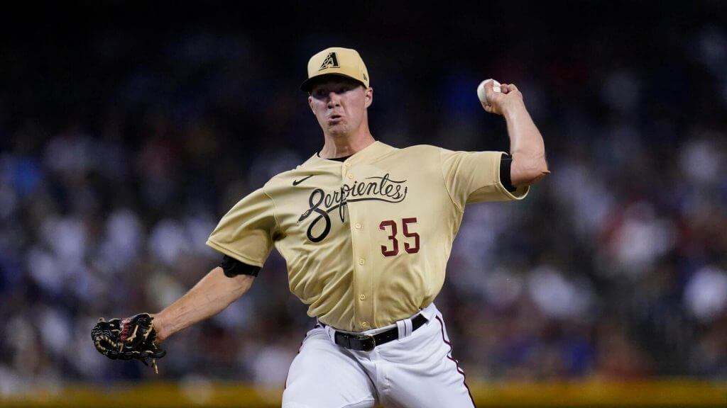 Arizona Diamondbacks unveil gold City Connect jersey, referencing