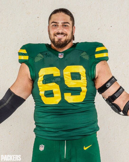 Packers unveil new third uniform, see it in this story