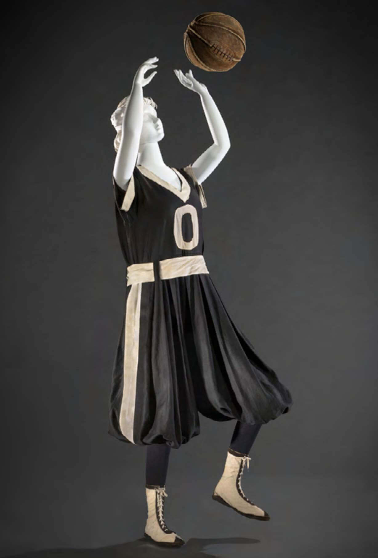 L.A. Event Will Trace History of Women's Sportswear From 1800 to 1960