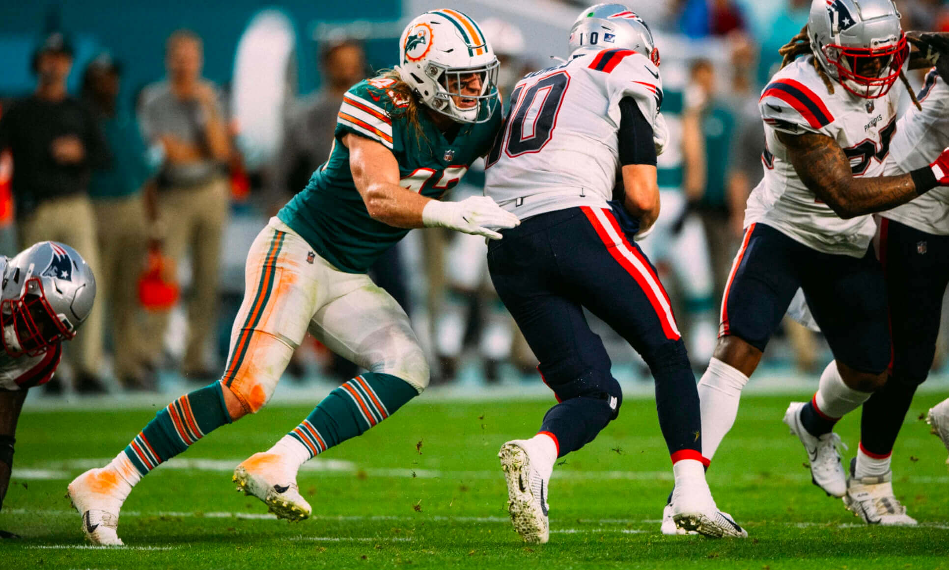 Uni Watch: Chargers-Dolphins best looking uniform combination - Sports  Illustrated