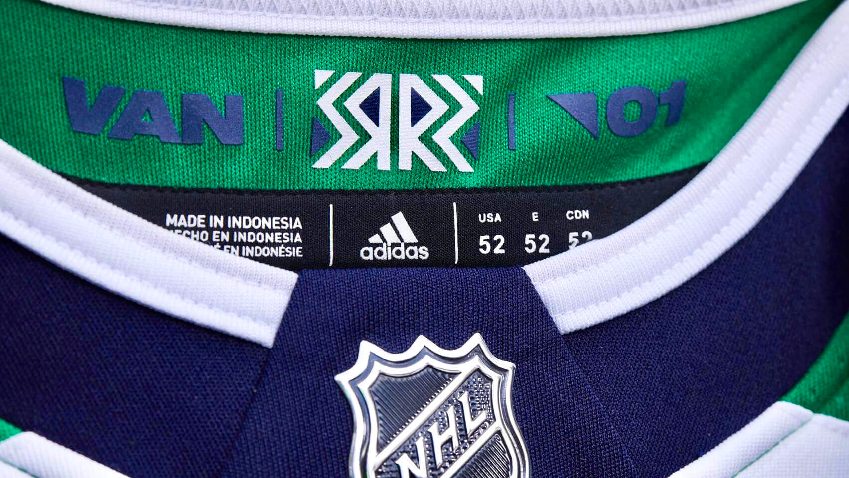 NHL Minnesota Wild Reverse Retro Jersey 2022 Souvenir Collector