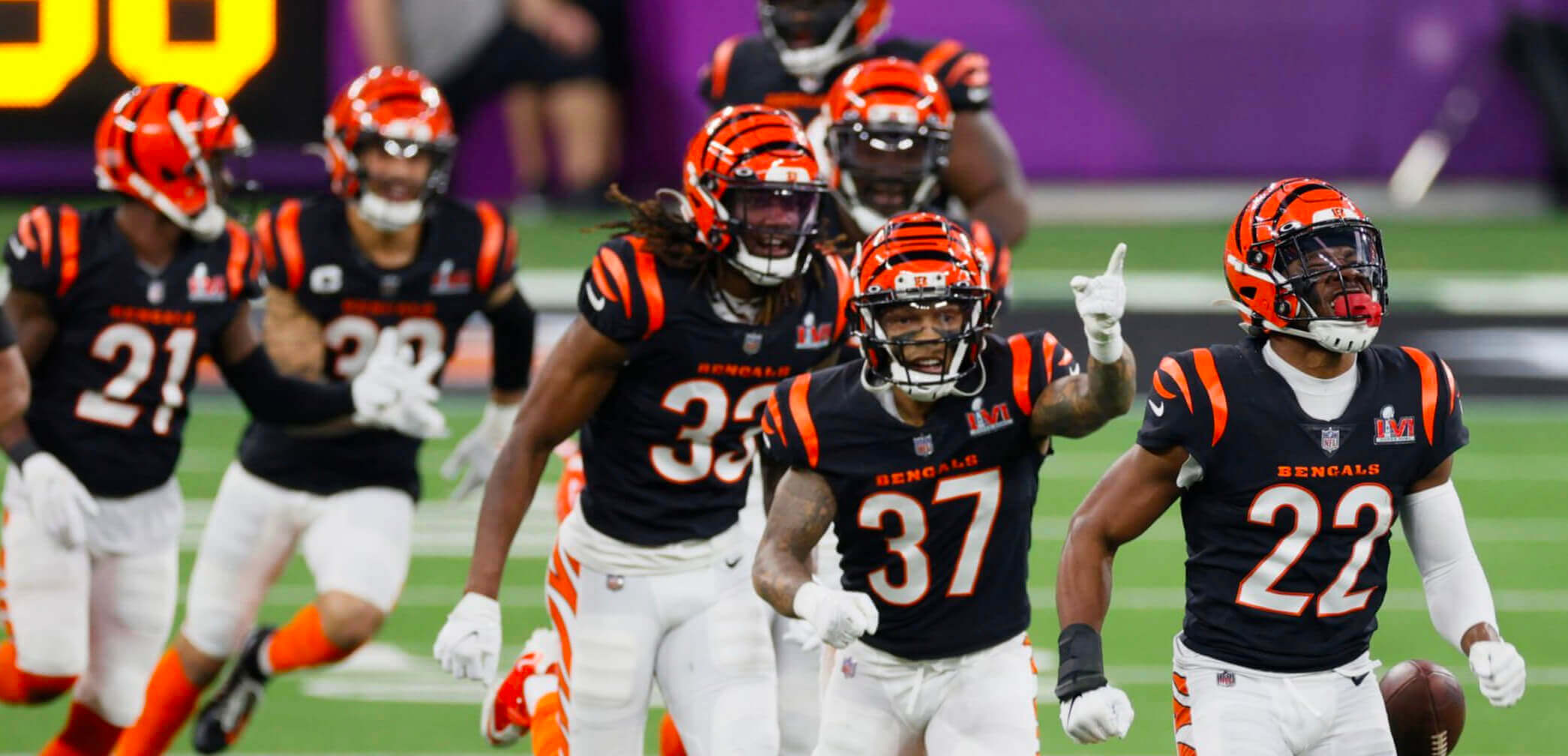 Bengals to wear 'White Bengal' uniforms tonight against Rams for