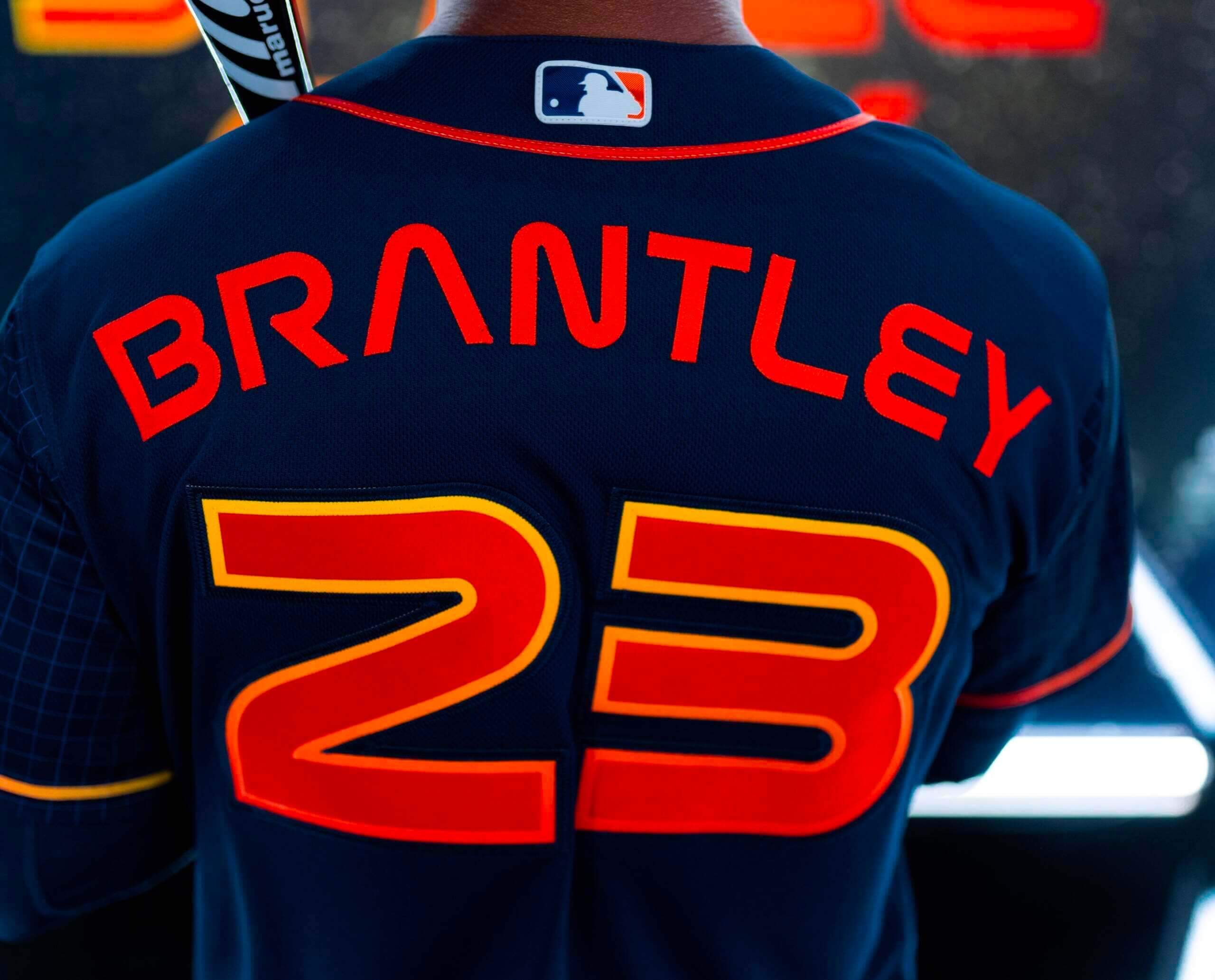 Astros reveal space-themed 2022 City Connect jerseys