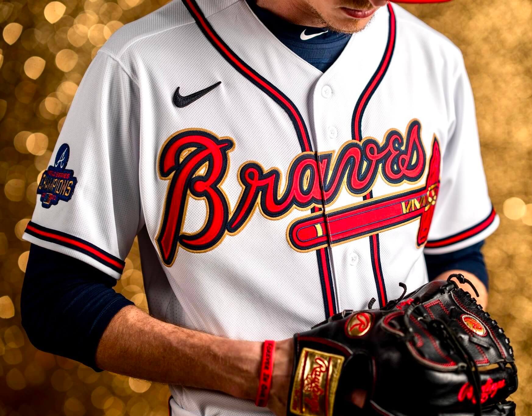 In uniform choice, Atlanta Braves go for the gold on season's