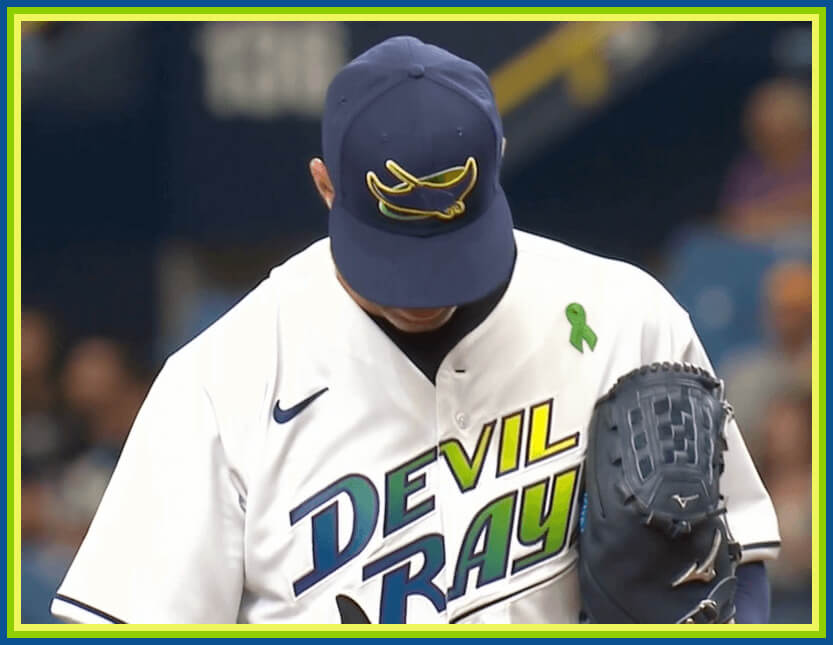 In Which I Reevaulate My Distaste for the Devil Rays Throwback Uni Watch