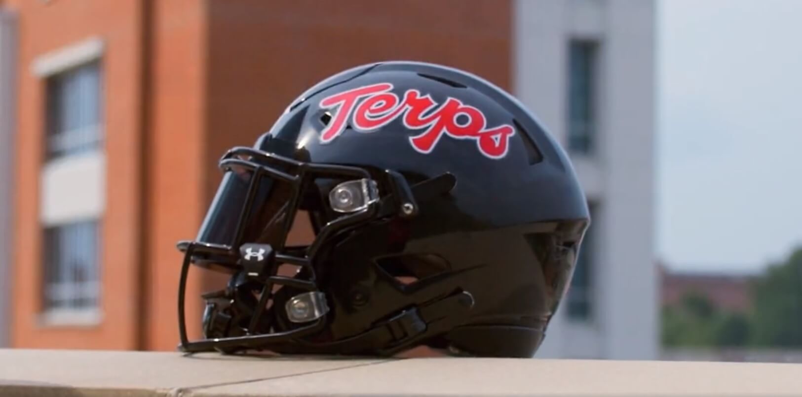 Maryland Football Unveils New Black ‘Script Terps’ Helmet | Uni Watch